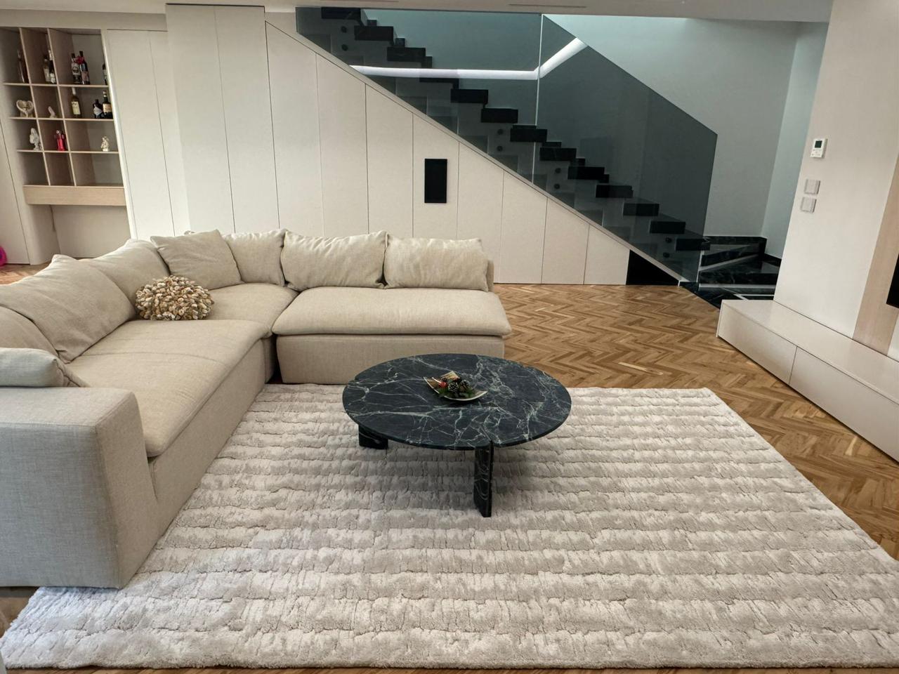 Premium Modern Rugs by Anoria: Elegance, Comfort, and Style for Every Space